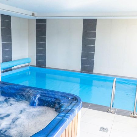 Cac Wellness Apartment Siófok Esterno foto